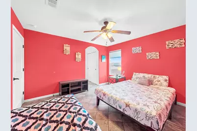 964 S Selwyn Road, Crystal Beach, TX 77650 - Photo 36