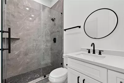 4822 Creekmont Drive #A, Houston, TX 77091 - Photo 12