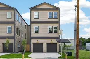 4822 Creekmont Dr, Houston, TX 77091 - Photo 1