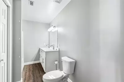 520 E Defee Avenue, Baytown, TX 77520 - Photo 24