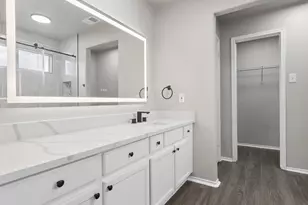 14211 Brunswick Point Ln, Houston, TX 77047 - Photo 4