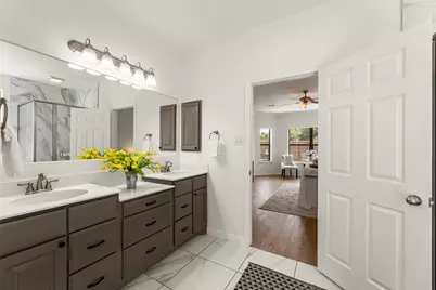 4534 Montcliff Bend Lane, Sugar Land, TX 77479 - Photo 22