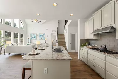 4534 Montcliff Bend Lane, Sugar Land, TX 77479 - Photo 14