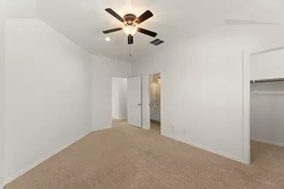 4534 Montcliff Bend Lane, Sugar Land, TX 77479 - Photo 32