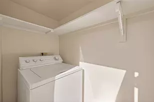 7933 Woodway Dr, Houston, TX 77063 - Photo 26