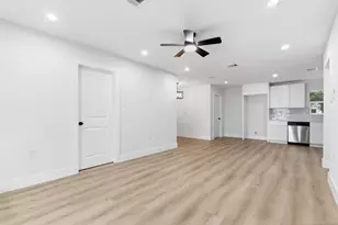 3017 Cedarcrest Dr, Pasadena, TX 77503 - Photo 6