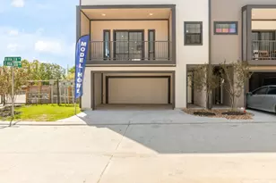 11905 N Hoa Sen Cir, Houston, TX 77072 - Photo 2