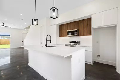 8205 Parnell Street #A, Houston, TX 77051 - Photo 10