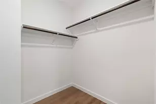 8205 Parnell St, Houston, TX 77051 - Photo 18