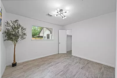 11823 S Willow Circle, Houston, TX 77071 - Photo 18