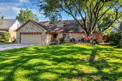 11226 Ivyridge Road, Houston, TX 77043 - Photo 1
