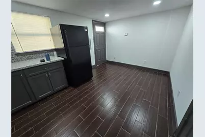 1501 Asbury #B, Houston, TX 77007 - Photo 2