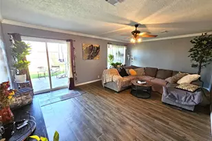 17211 Heritage Bay Dr, Webster, TX 77598 - Photo 2