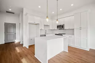 8210 Venus St, Houston, TX 77088 - Photo 6