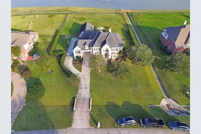 1860 Lake Landing Drive, League City, TX 77573 - Photo 1