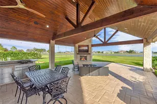 1860 Lake Landing Dr, League City, TX 77573 - Photo 12