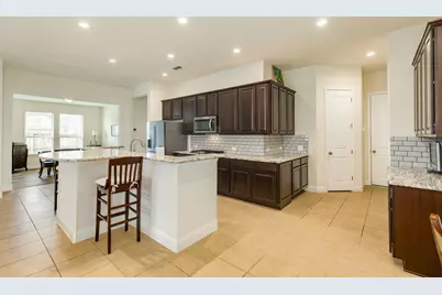 2329 Vineyard Terrace Lane, League City, TX 77573 - Photo 12