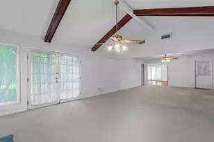 4910 Yarwell Dr, Houston, TX 77096 - Photo 6