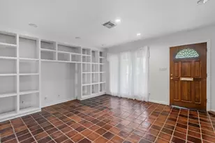 4910 Yarwell Dr, Houston, TX 77096 - Photo 4