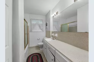 4910 Yarwell Drive, Houston, TX 77096 - Photo 14