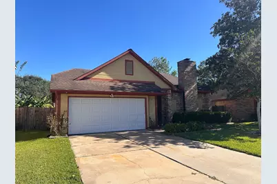219 Kings Court, Stafford, TX 77477 - Photo 2
