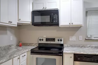 2912 Camelot Lane, Missouri City, TX 77459 - Photo 12