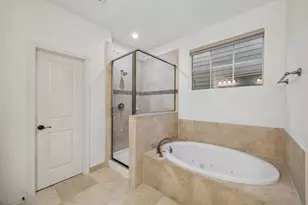 1107 W 24th St, Houston, TX 77008 - Photo 14