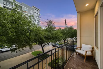 1107 W 24th Street, Houston, TX 77008 - Photo 4