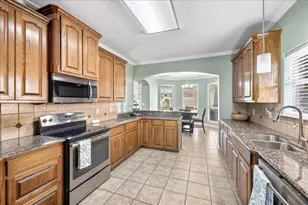 323 Tyler Dr, Lumberton, TX 77657 - Photo 18