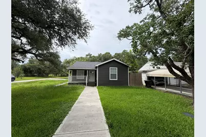 104 Mesquite Street, Louise, TX 77455 - Photo 2