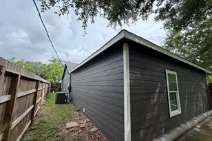 104 Mesquite St, Louise, TX 77455 - Photo 10