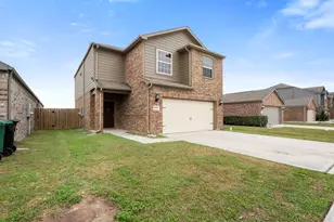 11651 El Ambar Dr, Houston, TX 77048 - Photo 1