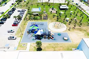 2127 28th St, Galveston, TX 77550 - Photo 14