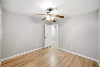 10427 Foxrow Lane, Houston, TX 77064 - Photo 14