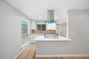 10427 Foxrow Ln, Houston, TX 77064 - Photo 4