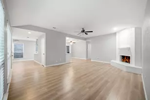 10427 Foxrow Ln, Houston, TX 77064 - Photo 6