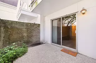 2601 Bellefontaine St, Houston, TX 77025 - Photo 20