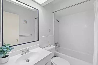 2601 Bellefontaine Street #C116, Houston, TX 77025 - Photo 18