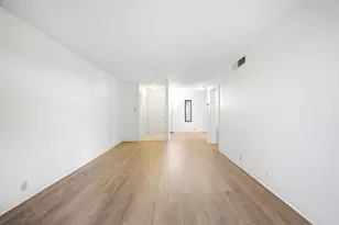 2601 Bellefontaine St, Houston, TX 77025 - Photo 14