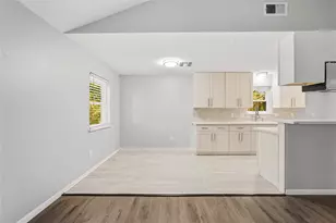 1420 Sweet Gum Ln Ln, Houston, TX 77339 - Photo 4