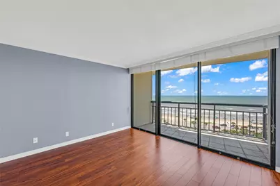 5220 Seawall Boulevard #1034, Galveston, TX 77551 - Photo 14