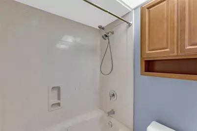 5220 Seawall Boulevard #1034, Galveston, TX 77551 - Photo 12