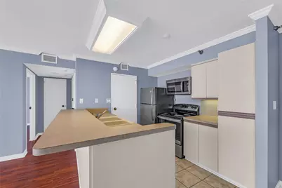 5220 Seawall Boulevard #1034, Galveston, TX 77551 - Photo 4