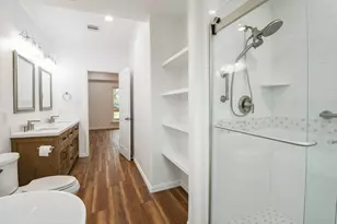 3200 Hoover St, La Marque, TX 77568 - Photo 10