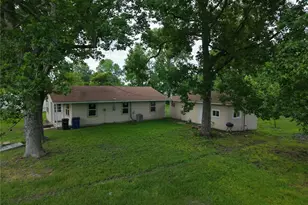 787 Co Rd 154, Liberty, TX 77575 - Photo 8