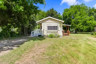6119 Highland Rd, Santa Fe, TX 77517 - Photo 4