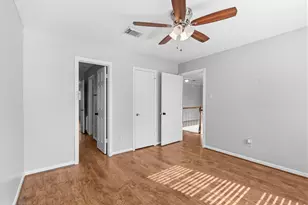 18326 Lake Oaks Dr, Spring, TX 77388 - Photo 20