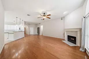 23502 Peacock Gap Ln, Katy, TX 77494 - Photo 4