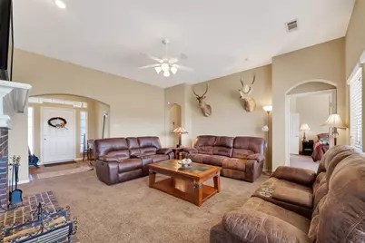 3418 Barbers Hill Road, Highlands, TX 77562 - Photo 8