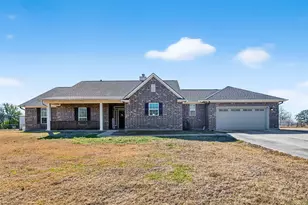 3418 Barbers Hill Rd, Highlands, TX 77562 - Photo 1